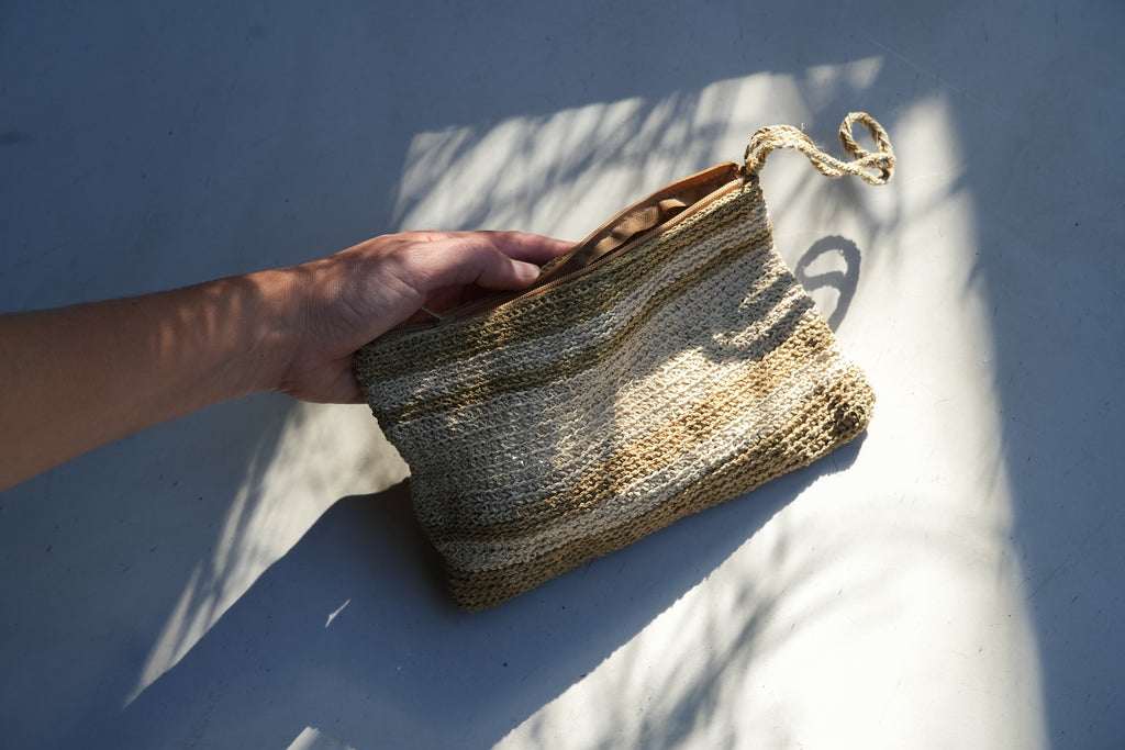 Cachi Pouch