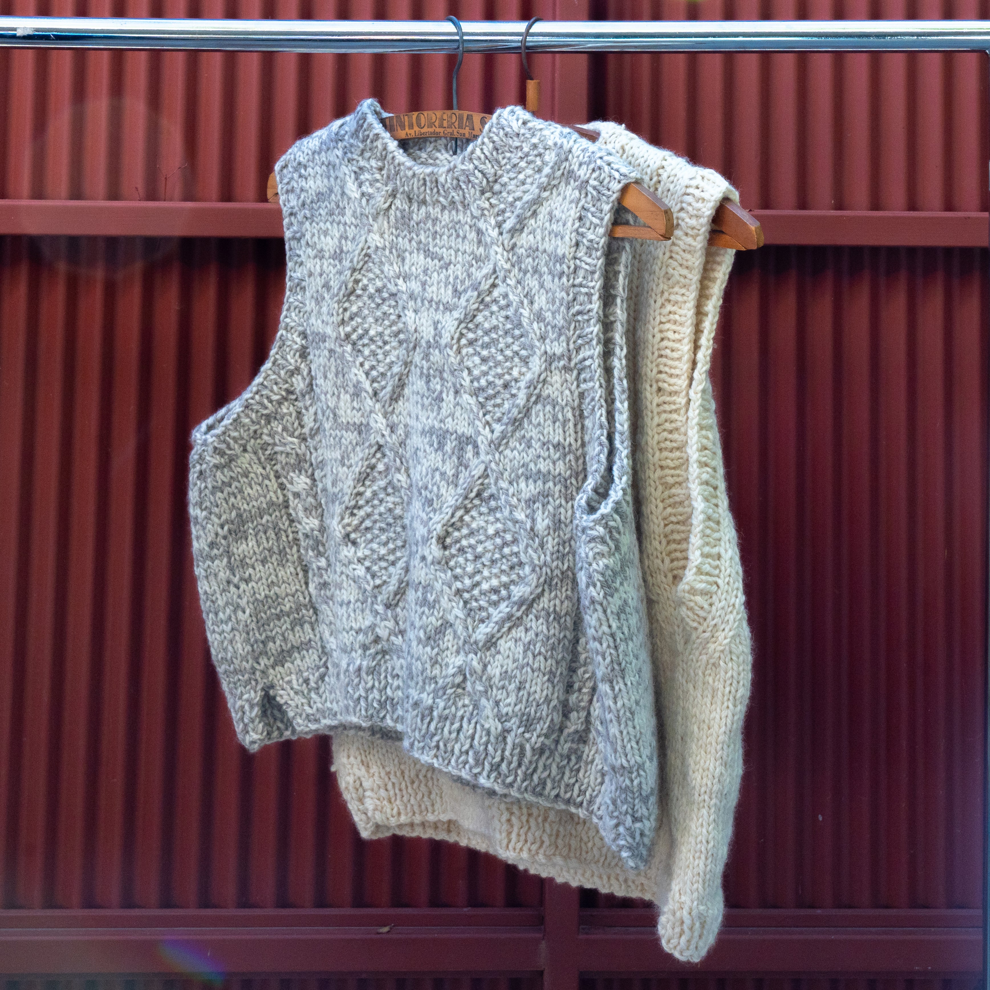 Andes Vest